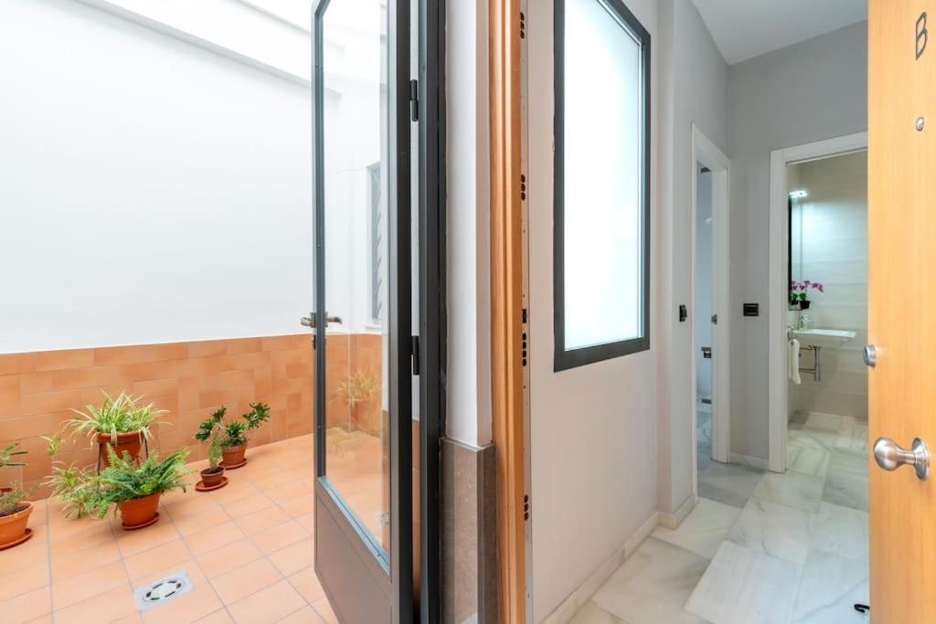 Coqueto Apartamento Para Descubrir Sevilla Zewnętrze zdjęcie